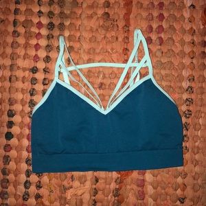VS Pink Strappy Racerback Bralette/Sports-bra